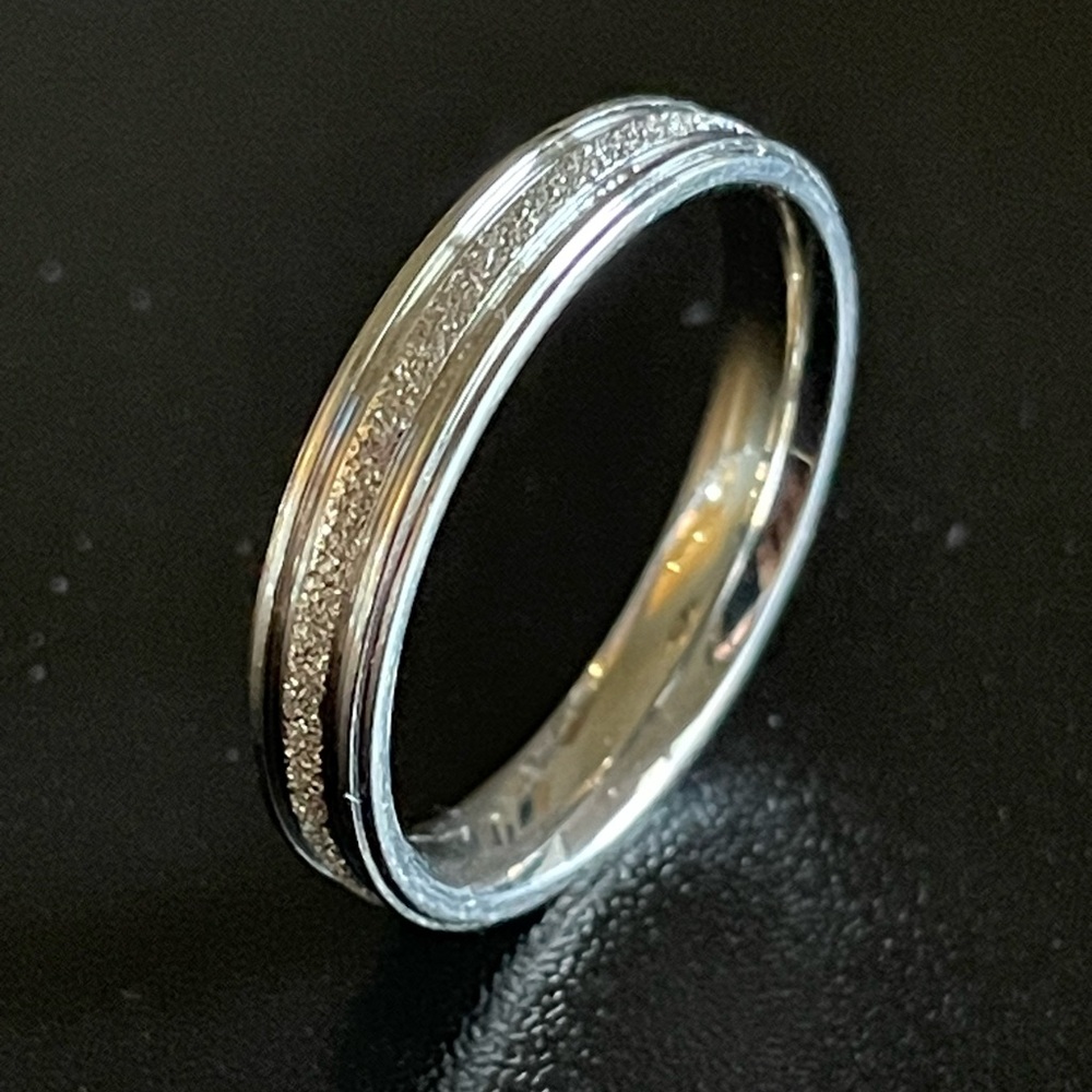 4mm silver stainless steel frosted ring